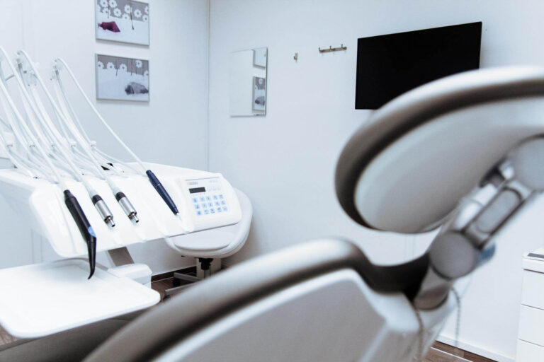 The Soft Palate Of The Mouth - All You Need To Know | Dentists In ...